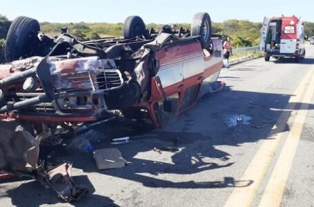 URGENTE: Grave acidente com veículo de transporte alternativo nesta tarde (22) na BR-361, próximo a Santa Terezinha-PB