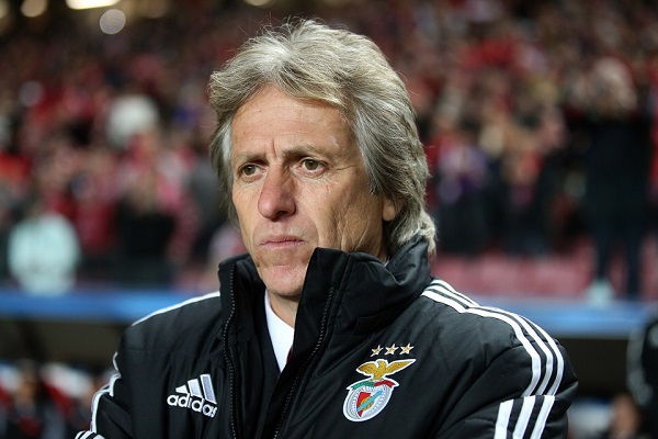 Imprensa portuguesa crava acerto verbal entre Jorge Jesus e Benfica