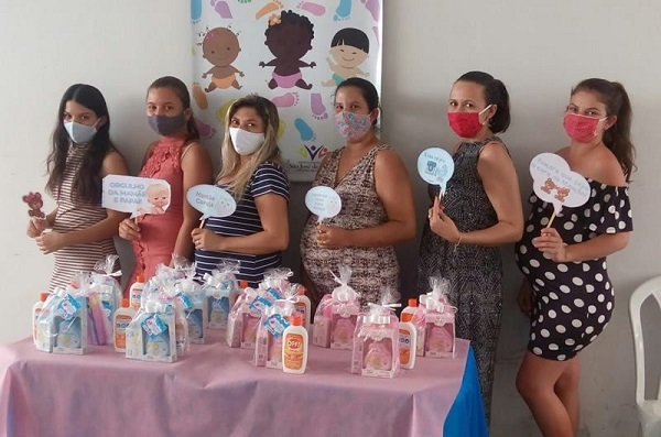 Prefeitura de São José de Caiana realiza entrega de kits  para gestantes