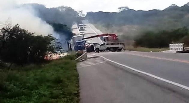 Motorista perde o controle de veículo e capota após ser atacado por abelhas na BR 230, Sertão Paraibano