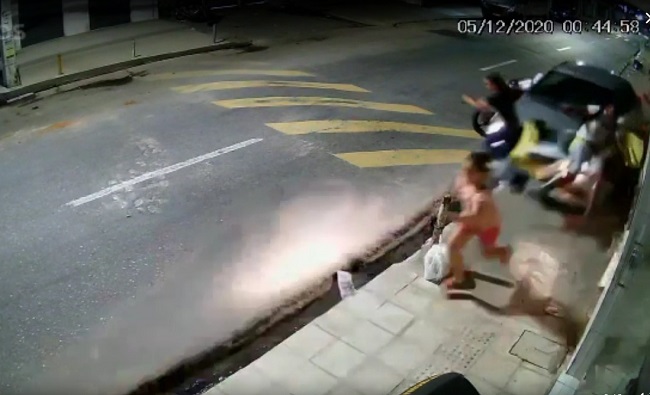 Vídeo: Motorista alcoolizado atropela grupo de pessoas que estavam na calçada  em cidade da paraiba