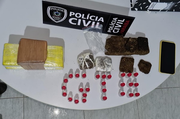 ITAPORANGA : Polícia Civil prende quatro pessoas por tráfico de drogas