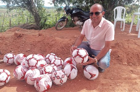 Prefeito de São José de caiana promove Torneio de futebol que a mais de 10 anos não acontecia