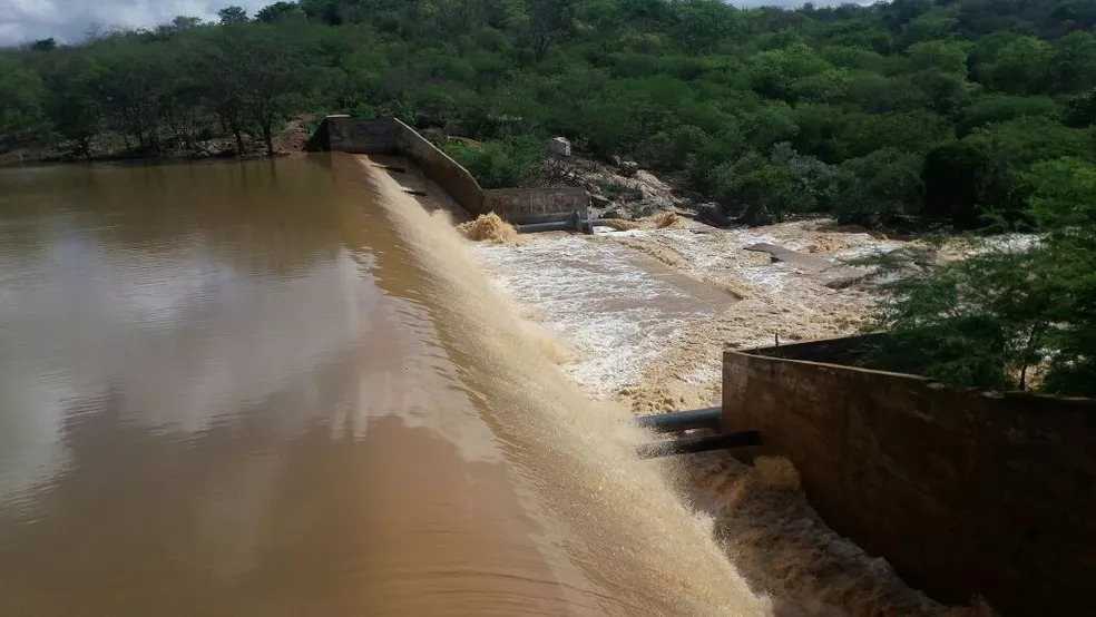 Após fortes chuvas,Paraíba tem 18 açudes sangrando