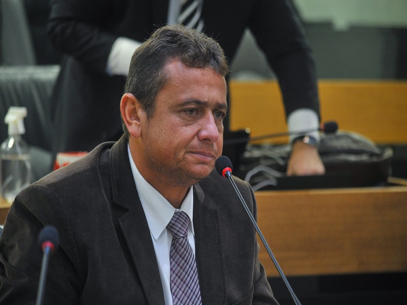 Deputado propõe Lei para multar quem for pego usando drogas na Paraíba