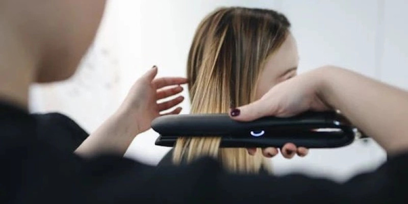 Anvisa proíbe progressivas com formol e ácido glioxílico