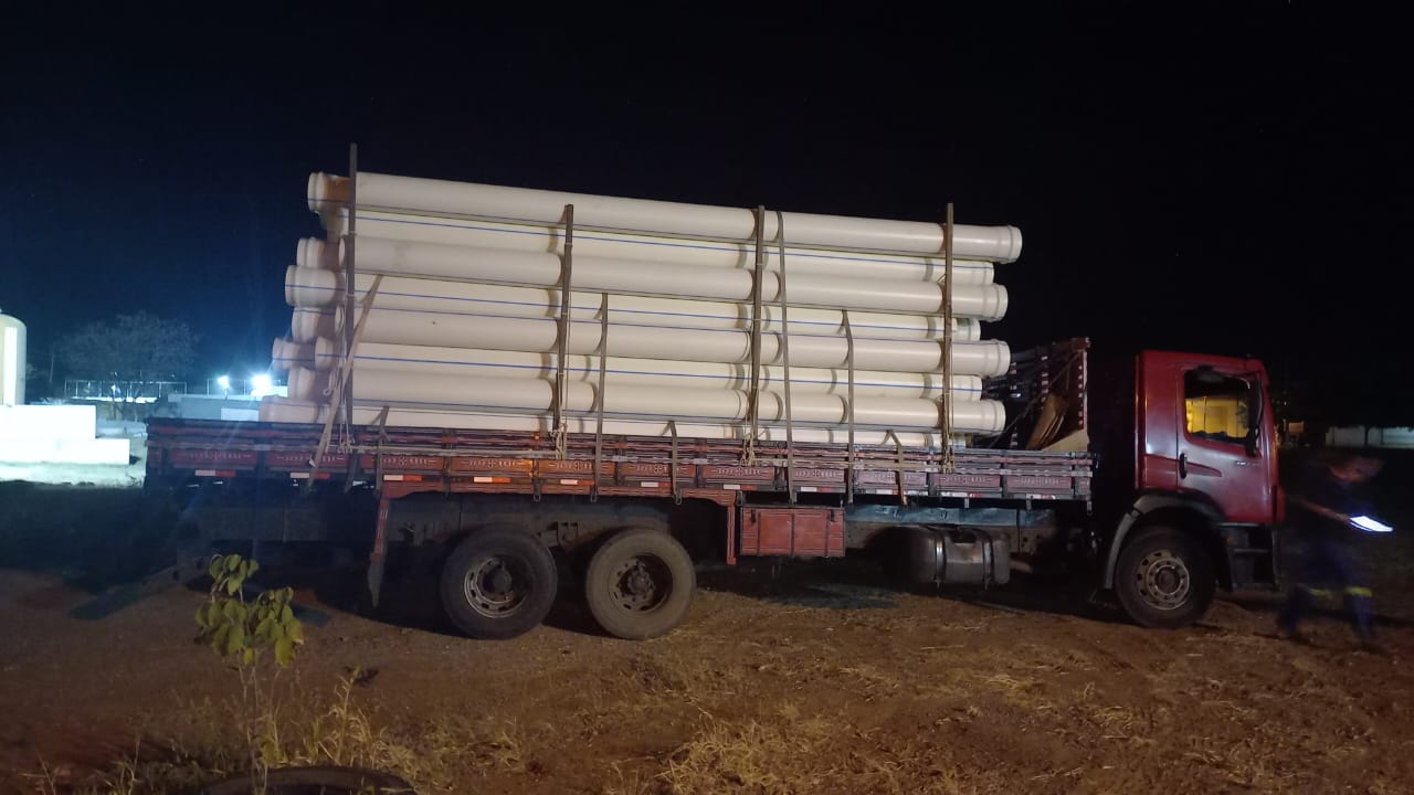 Tubos para reativação da Adutora Barragem do Saco, chegam em Itaporanga
