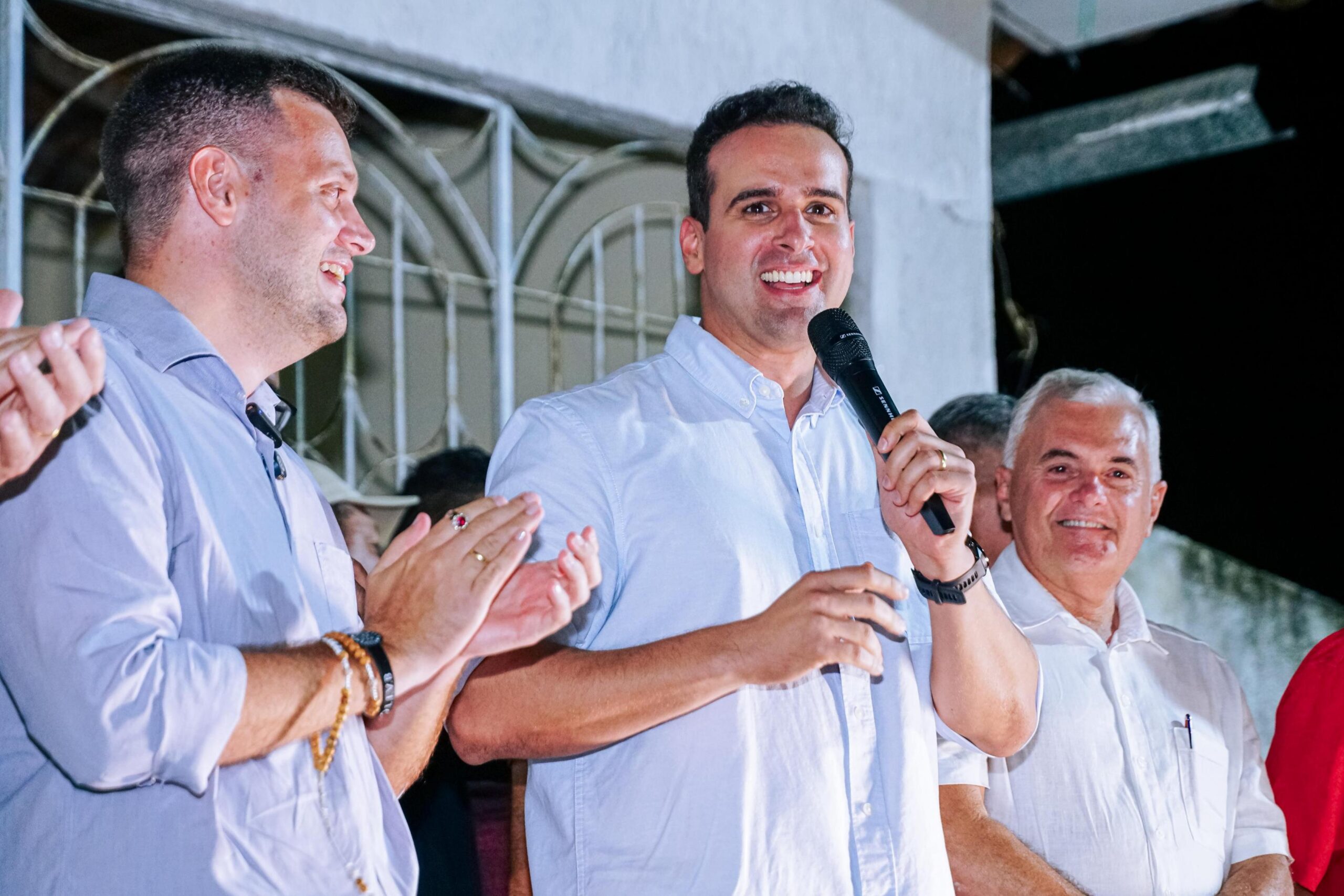 Lucas Ribeiro entrega sistema de abastecimento de água em distrito de Alagoa Grande