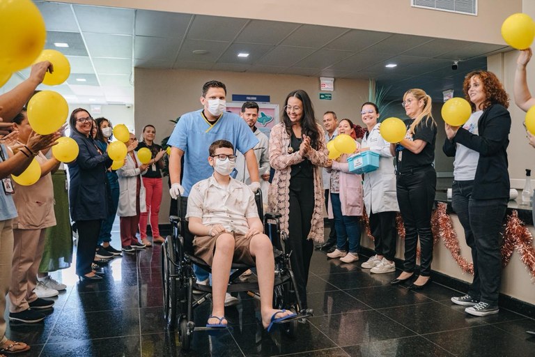 Do Vale do Piancó adolescente do primeiro transplante cardíaco pediátrico da Paraíba recebe alta