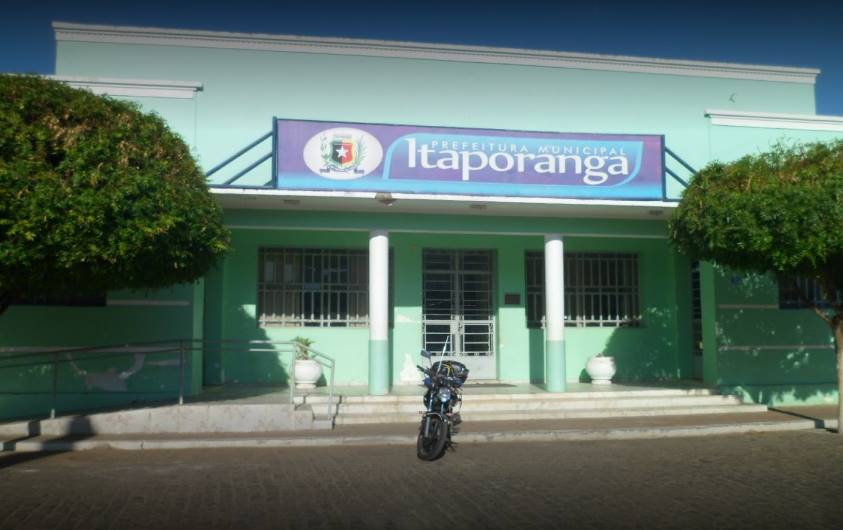Prefeitura de Itaporanga paga salários de agosto e mantém folha em dia